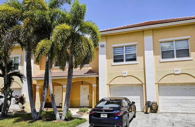 213 Talia Circle - Photo 1
