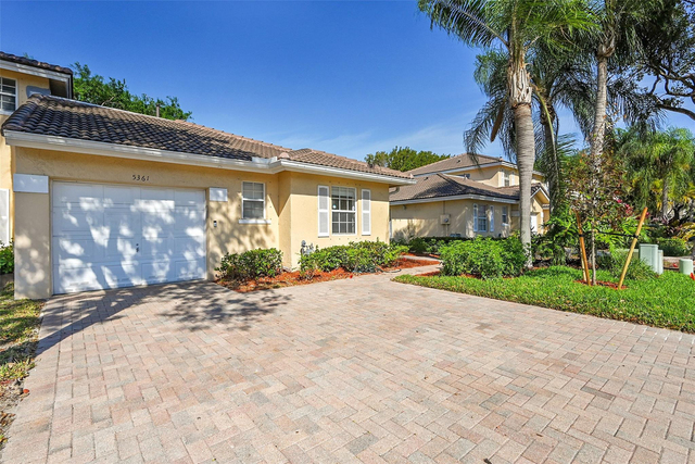 5361 Nw 90th Avenue - Photo 1