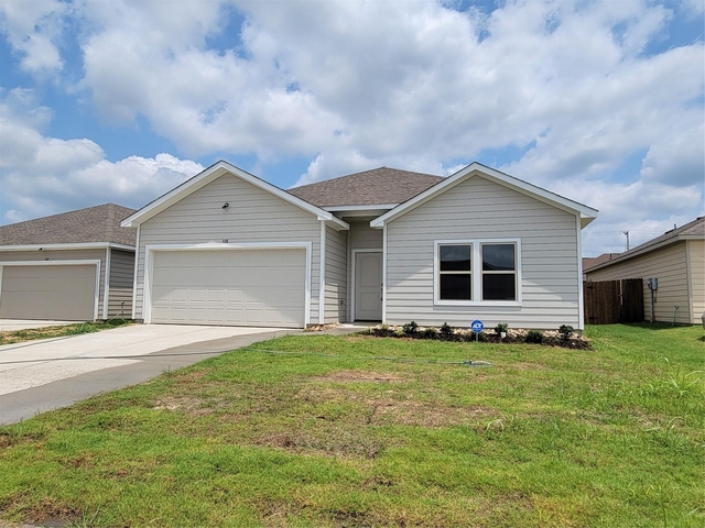 108 Canales Circle - Photo 1