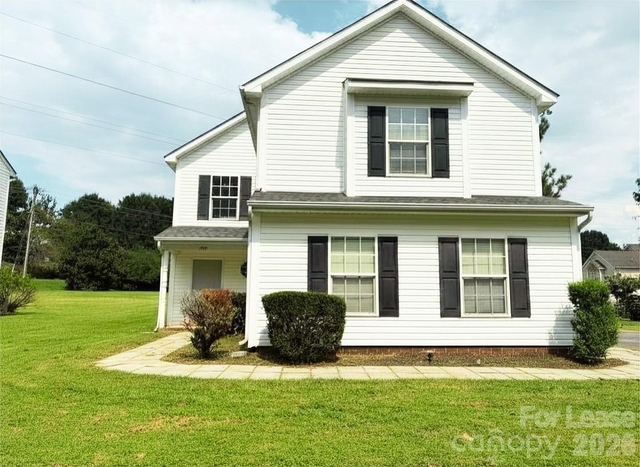 1201 Winding Path Road - Photo 1