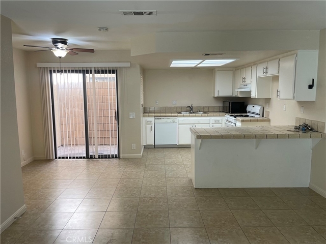 1739 W Avenue J-15 - Photo 1