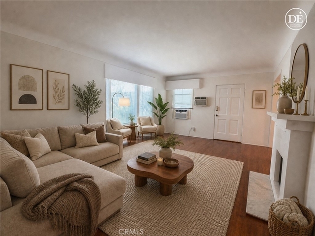 5646 1/2 Farmdale Avenue - Photo 1
