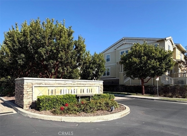 1800 Oak - Photo 1