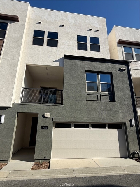 1485 Snowberry Place - Photo 1