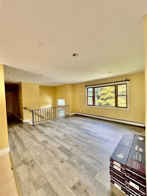 260 Oceanside Street - Photo 1