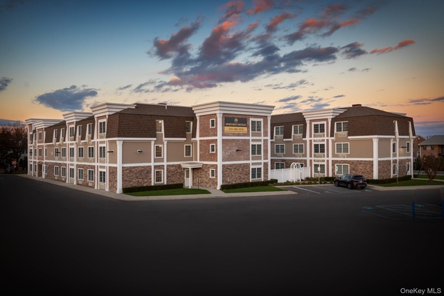 190 Fulton Street - Photo 1