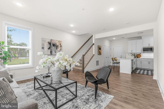 238 Van Buren Street - Photo 1
