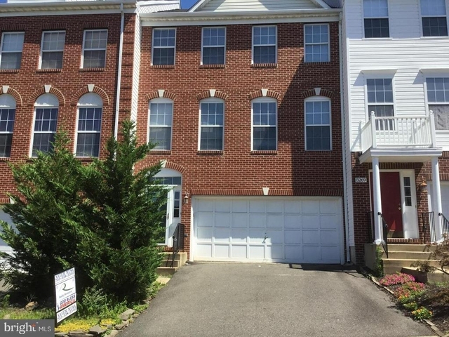 5271 Ballycastle Circle E - Photo 1