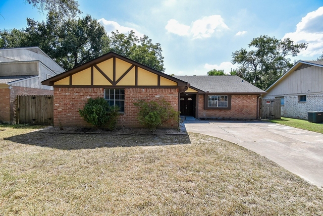 23515 Briarcreek Boulevard - Photo 1