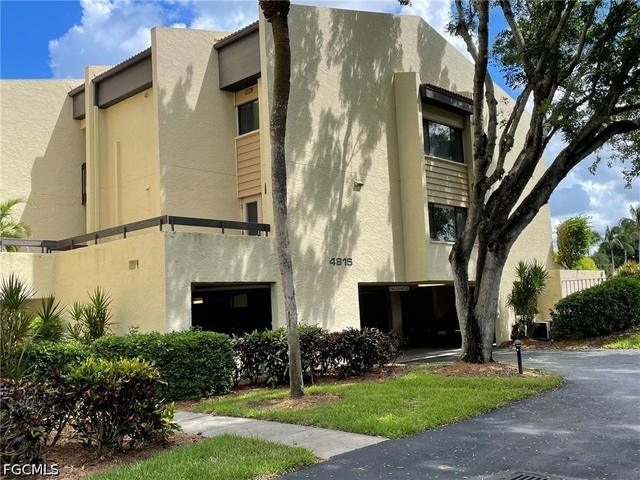 4821 S Landings Drive - Photo 1