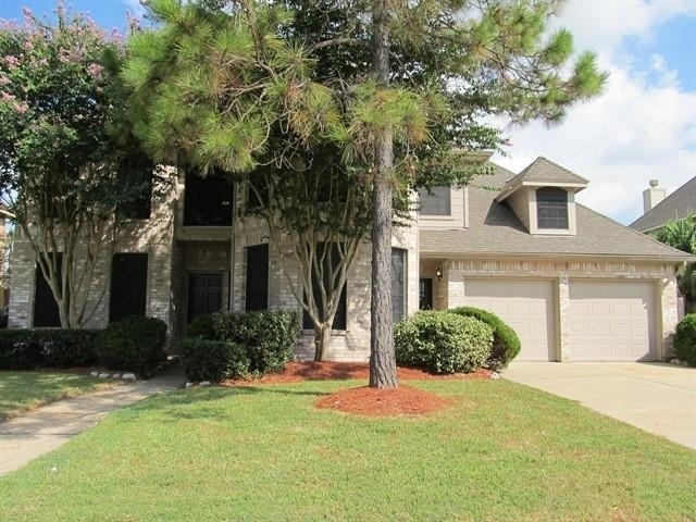 3506 Pine Tree Drive - Photo 1