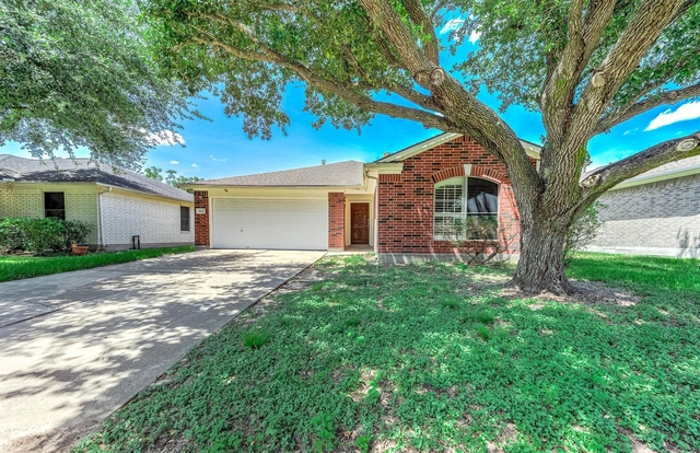 5922 James Place - Photo 1
