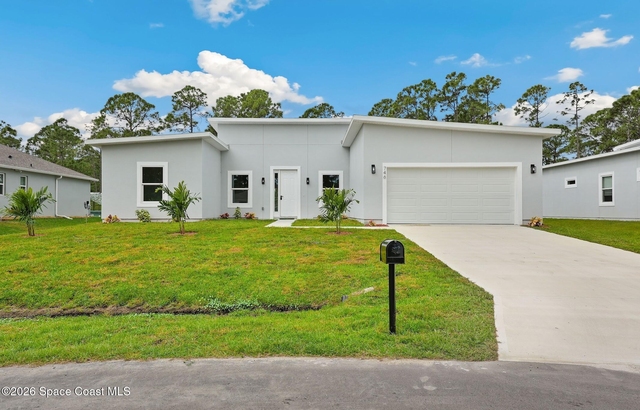 746 Harriet Avenue Sw - Photo 1