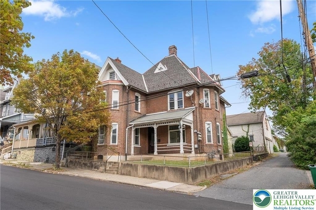 419 W West 4th Street - Photo 1