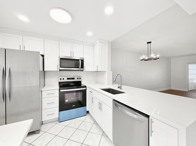 9272 Sw 3rd Street - Photo 1