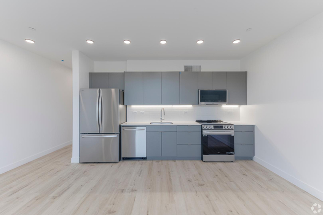531 E Willetta Street - Photo 1