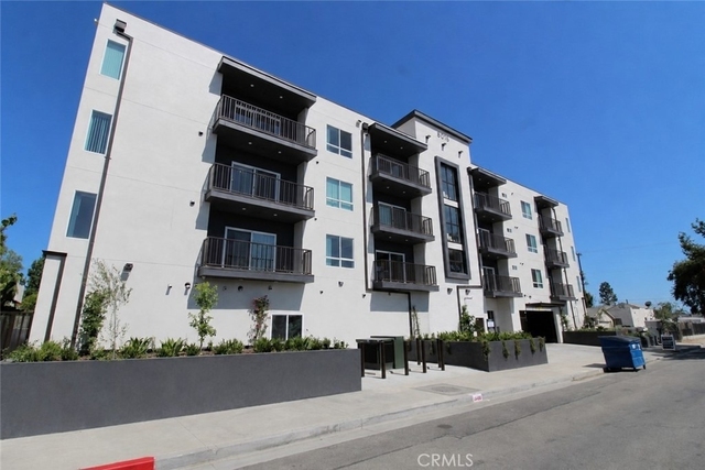 8016 Fair - Photo 1