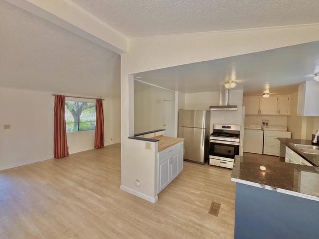 2055 Marni Court - Photo 1