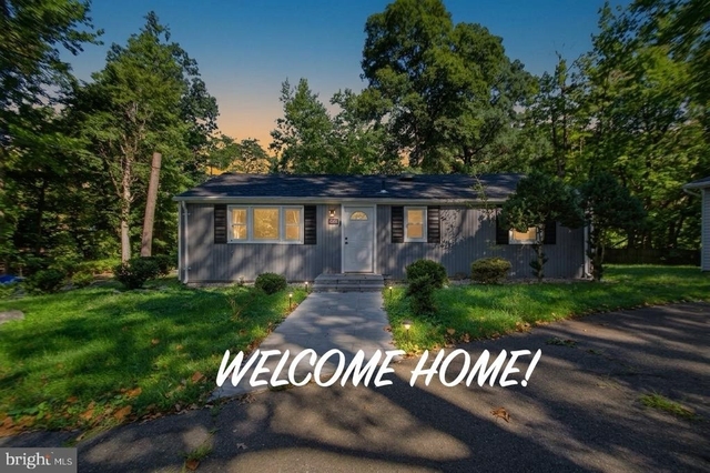9101 Wildwood Street - Photo 1