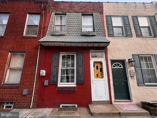 3229 Almond Street - Photo 1