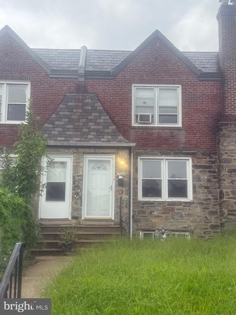 7249 Pine Street - Photo 1