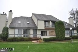 11 Woodhill Street - Photo 1