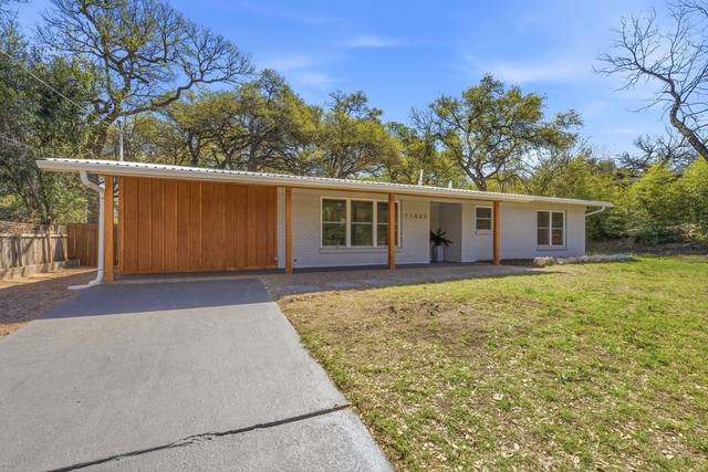 11805 Pollyanna Ave - Photo 1