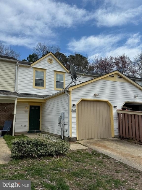 46363 Columbus Drive - Photo 1