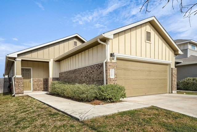 12104 Tolson Dr - Photo 1