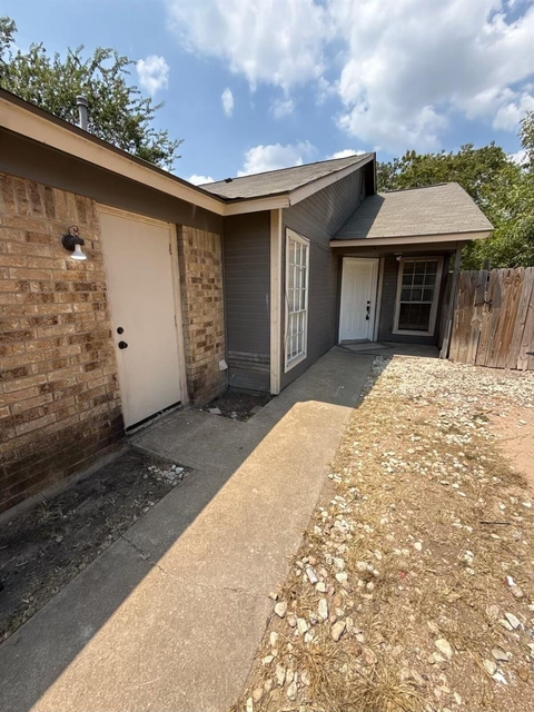 12308 Dellrey Dr - Photo 1