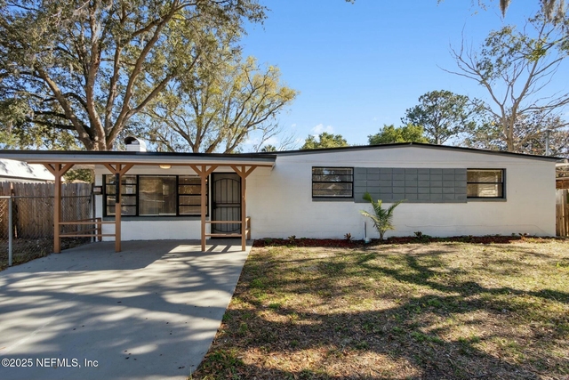 1731 Cortez Road - Photo 1