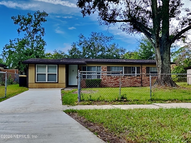 5226 Timawatha Avenue - Photo 1