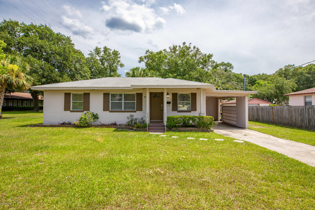 8242 Lone Star Road - Photo 1