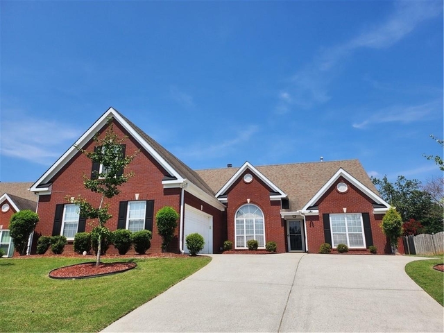 456 Canterbury Place Drive - Photo 1