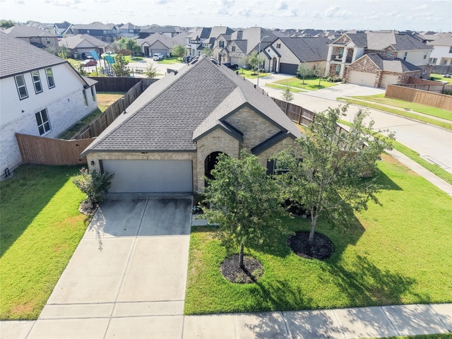 8446 Manta Ray Drive - Photo 1