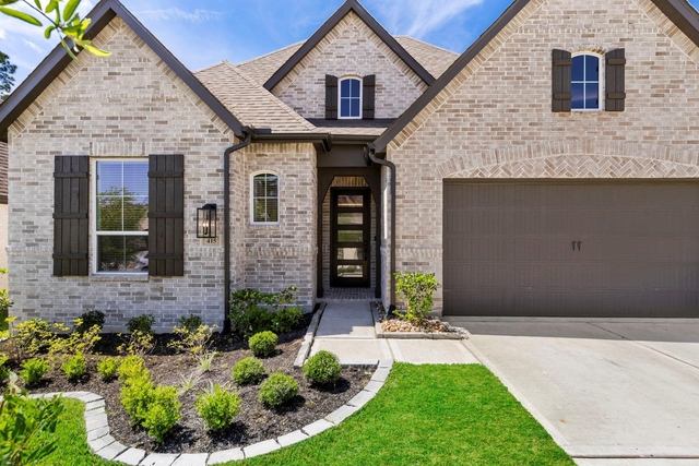 415 N Hillary Step Place - Photo 1