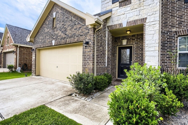 20431 Alpine Meadow Place - Photo 1