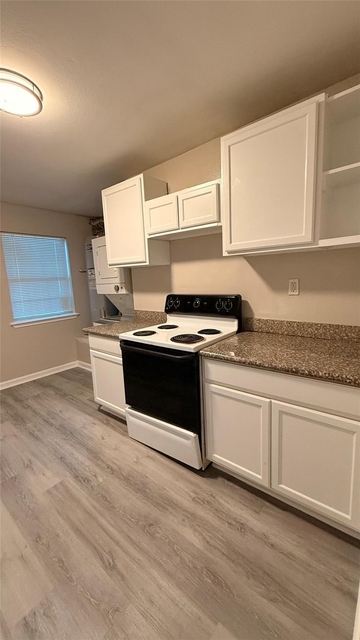 2619 Canfield Street - Photo 1