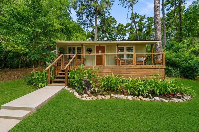 11045 Woodview Drive - Photo 1