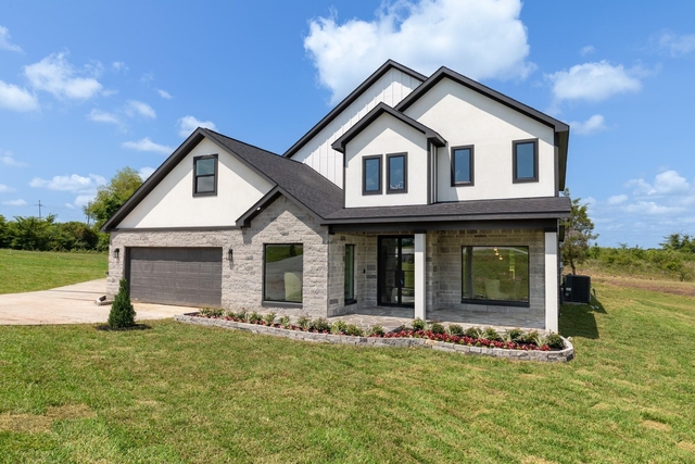 19123 Grandview Point - Photo 1