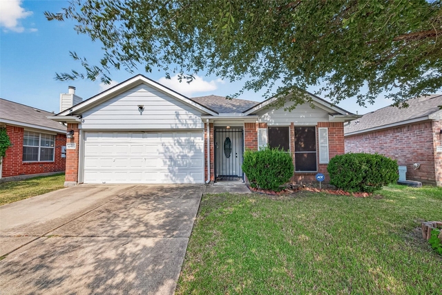 10902 Primrose Acres Lane - Photo 1