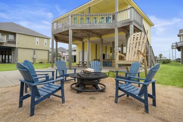 2423 Sand Drift Lane - Photo 1