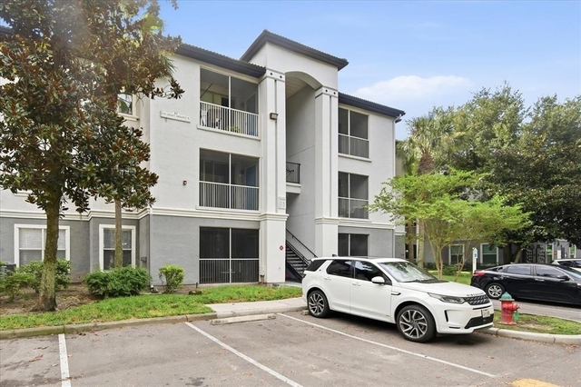 5703 Legacy Crescent Place - Photo 1