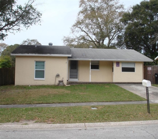 1108 Hollywood Avenue - Photo 1