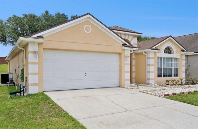 15723 Markham Drive - Photo 1