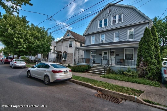 34 1/2 John Street - Photo 1