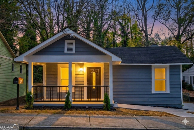 754 North Avenue - Photo 1
