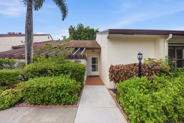 3872 Vine Trail - Photo 1