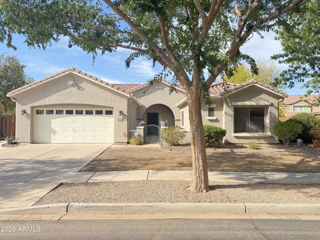 2778 E Courtney Street - Photo 1
