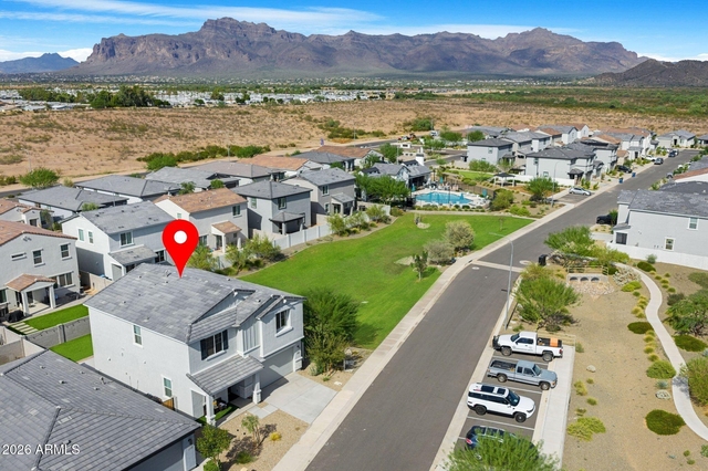 2562 E Boulder Avenue - Photo 1